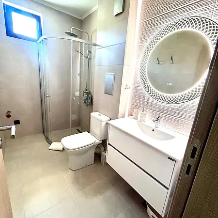 Sorrento E 1 2 * スヴェティ・ヴラス